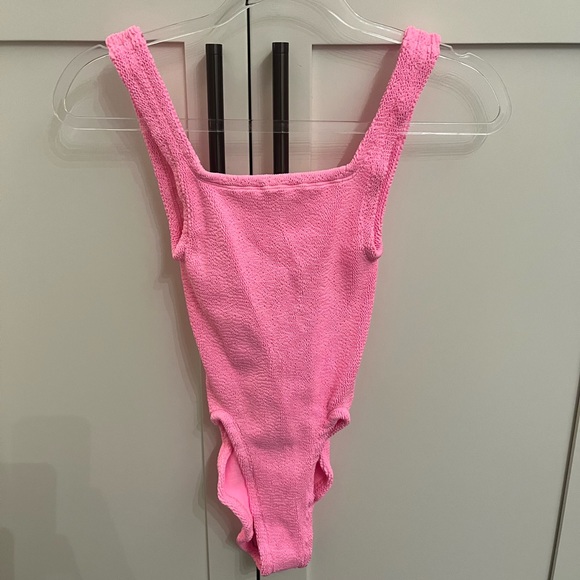 NWT HUNZA G Bubble Gum Classic Square Neck One Piece - Picture 8 of 15